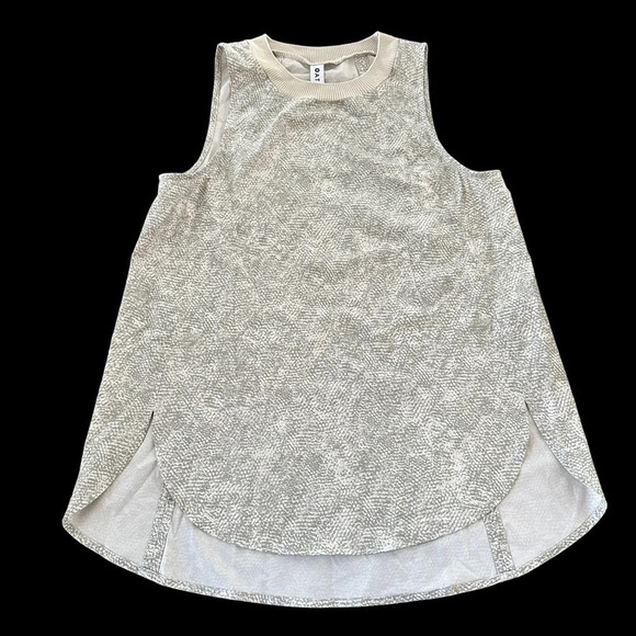 Athleta womens XXS Zephyr Print Tank Top Viper Reptile Stretch 531781 Gray Cream - Picture 4 of 7